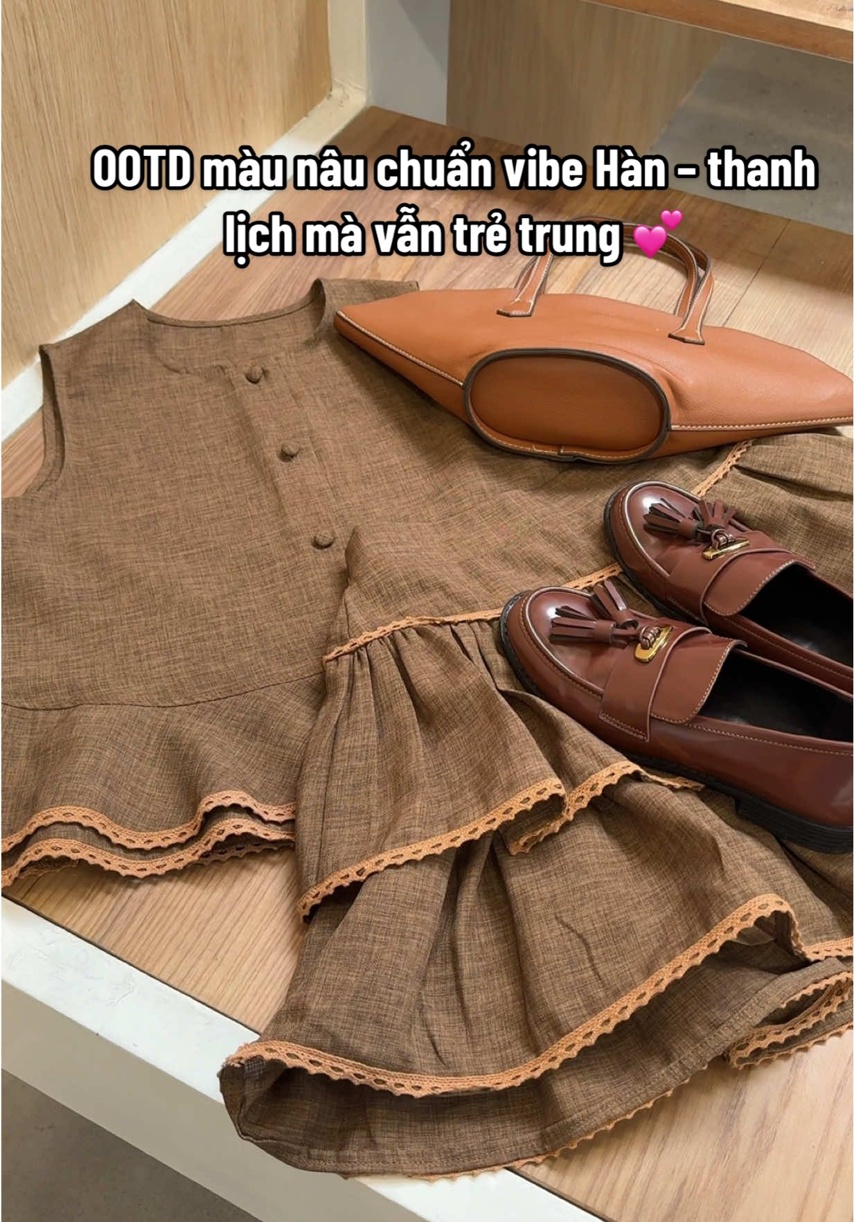 Outfit nâu vintage xinh xỉu, mặc lên sang liền #setdoxinh #goclamdep #reviewlamdep #fyp #vayralvideo 