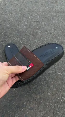 Dép da nam quai ngang thiết kế, đế cao su mềm êm chống trơn, dép có khâu quai viền toàn bộ #depnam #depnamdep #depdanam #depnamquaingang #depquaingang #depnamcaocap #depnamhottrend #depnammaumoi #havu #xuhuong #vairalvideo 