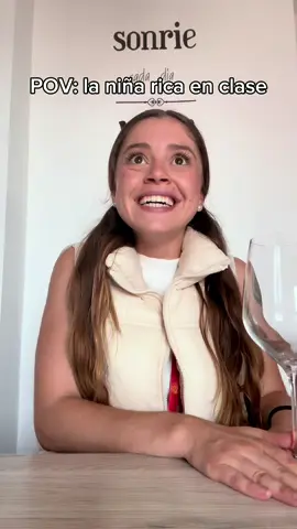 ig // @luaalunaaa La niña rica en clase 😂