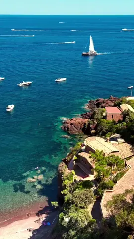 just a villa with private sea access 👀 #luxurylife #luxuryhouse #dreamhouse #house #foryou     (🔗 IG: @valmont_riviera)