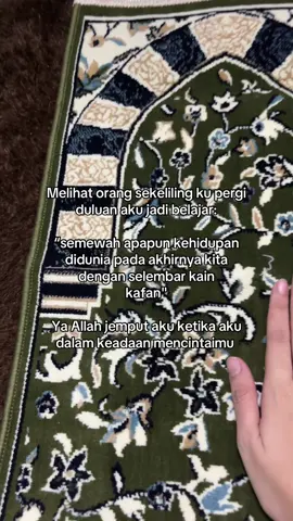 #fyp #foryou #masukberanda #berandamu #4u #lewatberanda #reminder #fypviralシ #quotesislam #xyzbca #manifesting #4upage 