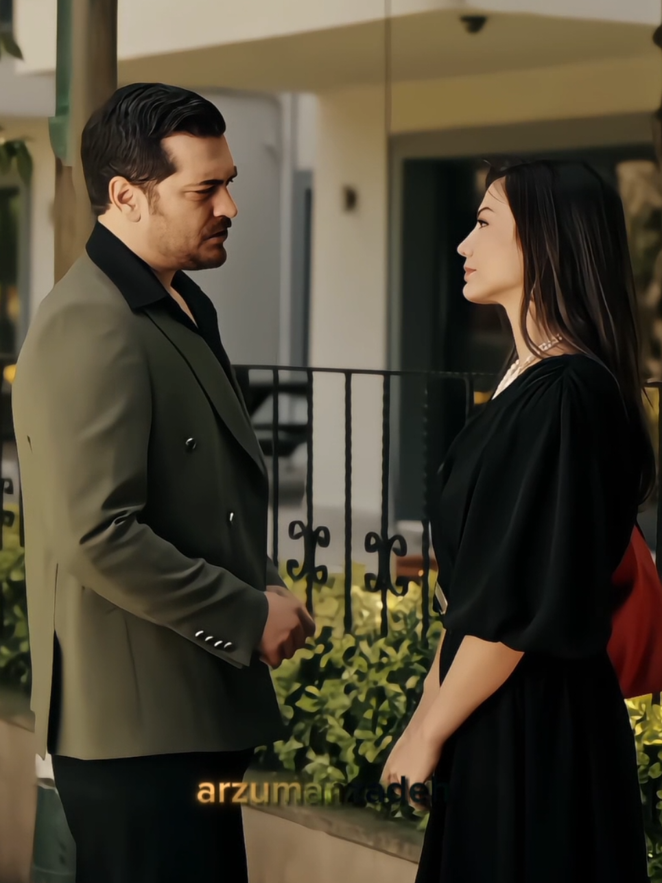 sevdik bir kere...  #eşrefrüya #eşreftek #nisan #aşkvideoları #arzumanzadeh 
