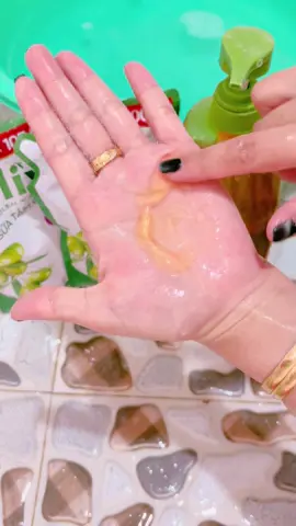 Tắm sạch kem đã lắm mấy chị #dautam #nhuhoasachsau #3xduongam #dautamoliv #oliv 