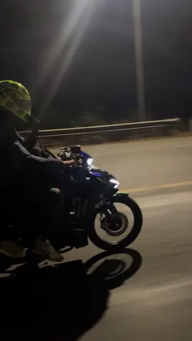 Đi tour có nóc nhà thì tàn tàn cũng tới nơi thôi 🥰 #touringbike #y16zr #xedovietnam #ex155vva 