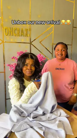 Unbox our new arrival 😂😂new student debut #streetwear #viral 