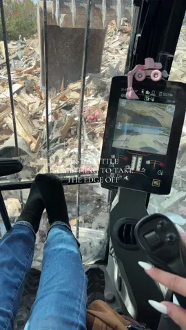 Yurrpp #fyp #demobarbie #bluecollar #demolition #CAT335 