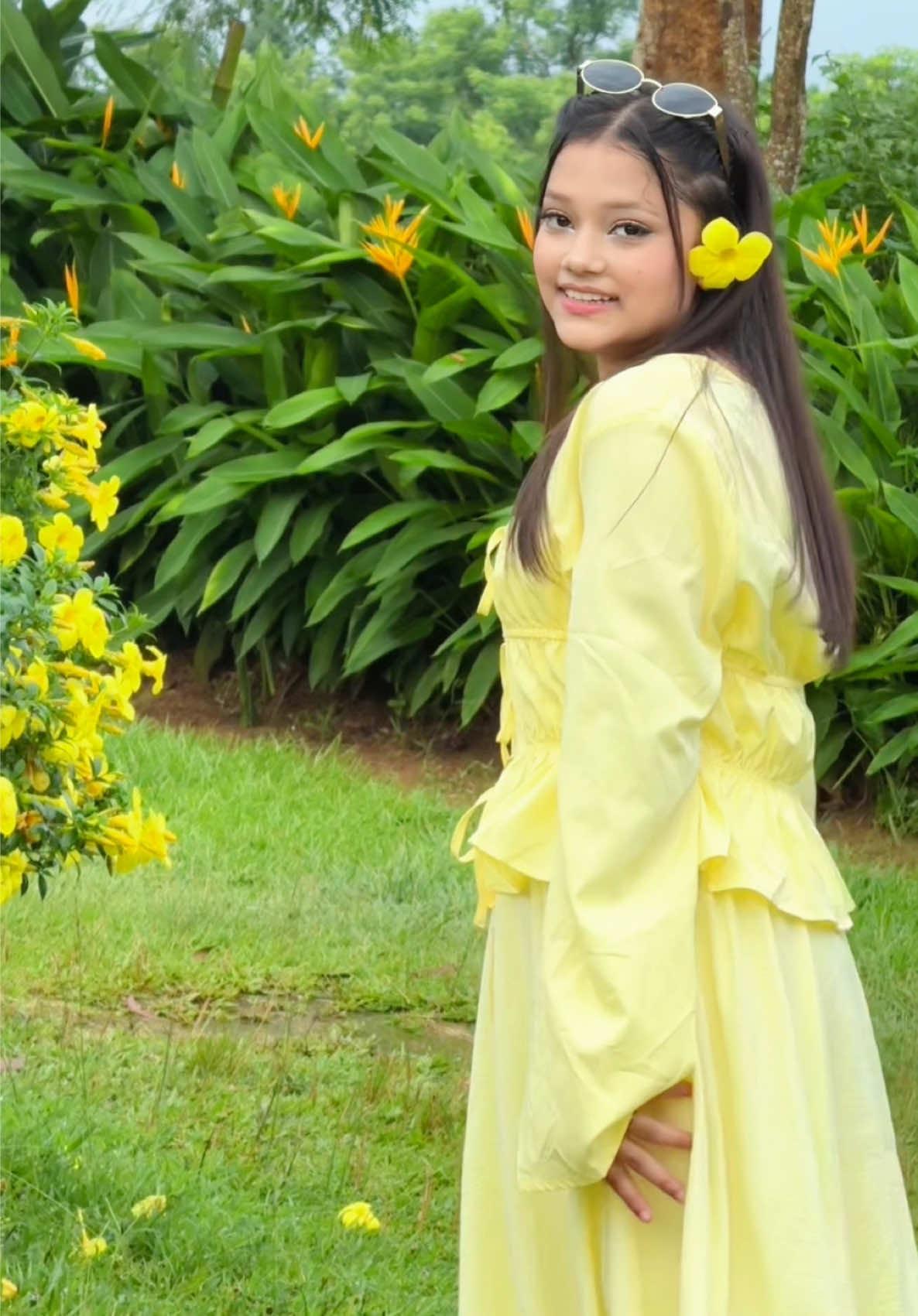 Lost in the beauty of nature☀️🌻⛱️ #sylhet #foryou #foryoupage #trendingsong #bdtiktokofficial🇧🇩 