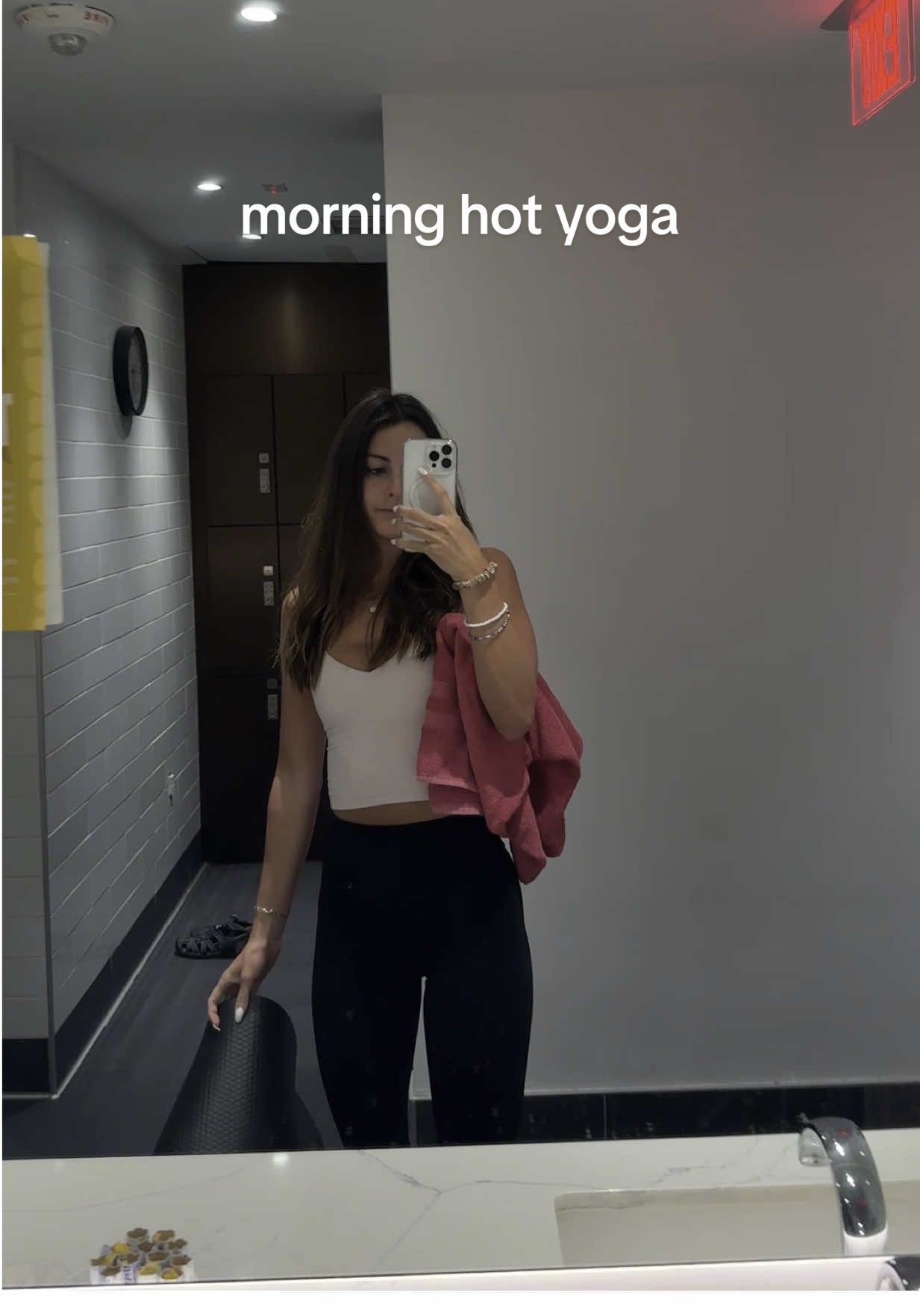 me thinking yoga would be relaxing 🤡#hotyoga #morningroutine #yogagirl #workoutstruggles #comewithme #fitnessvlog #SelfCare 