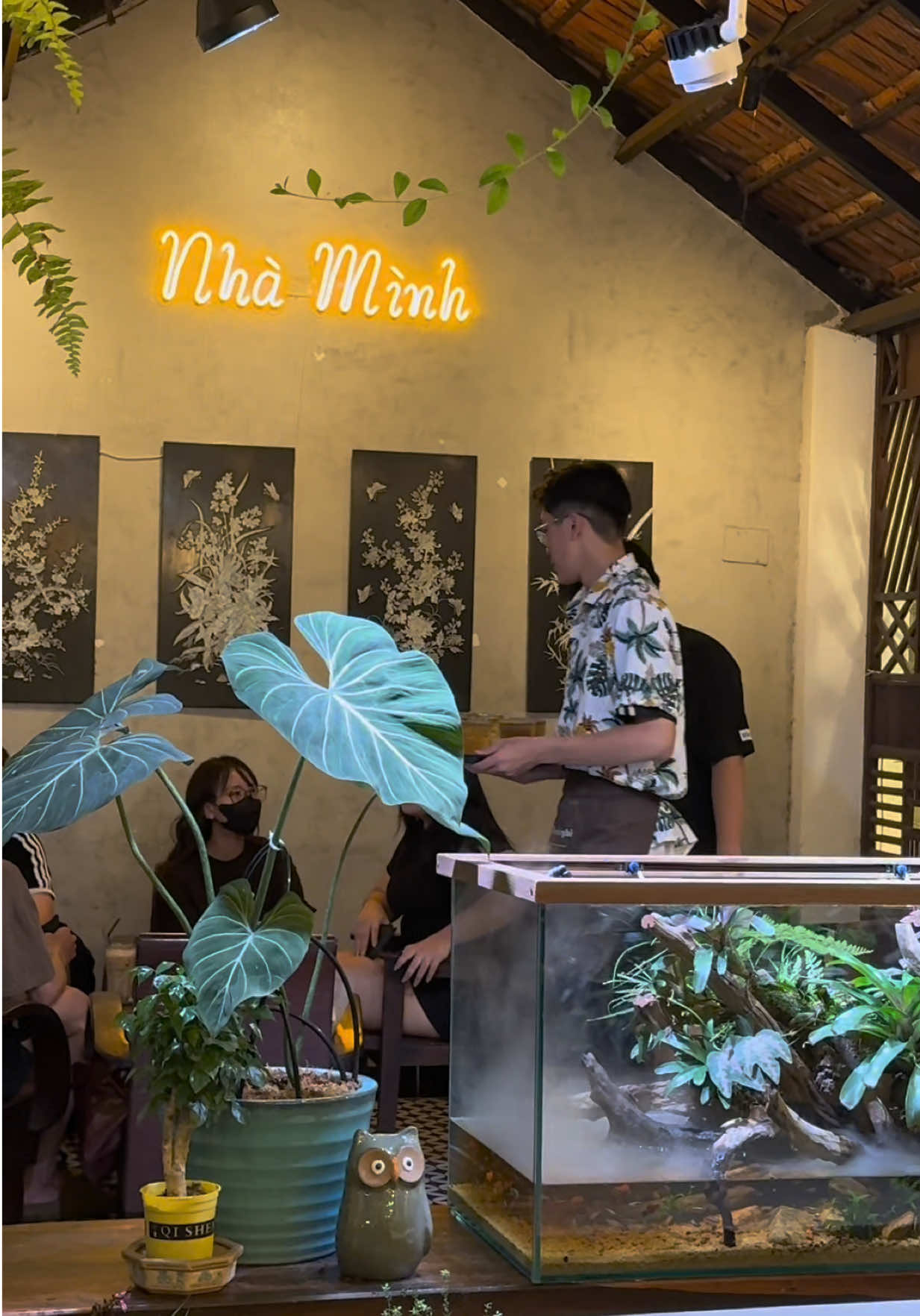 Tiệm cà phê nhà mình 📍 297/24 Lý Thường Kiệt P15 Q11 📍 1-3 Phan Bá Phiến P12 Tân Bình 📍 02 Lô C chung cư Phạm Viết Chánh, Bình Thạnh 📍 28 Huỳnh Tịnh Của Phường Võ Thị Sáu Q3 📍133 đường A4 P12 Tân Bình #cafe  #coffee #coffeeholic #drink #coffeelover          