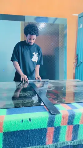 #መስታወትስራ #mirror #ethiopian_tik_tok🇪🇹🇪🇹🇪🇹🇪🇹 #ethiopian_tik_tok #fyp #foryoupage #work #construction #ehiopianconstrucion #glasstechnology #glassinaddisababa #temperedglass #handrail 