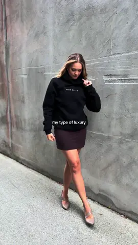 Cute outfits never disappoint🖤 #luxuryfashion #fyp #outfitinspo #minimalstyle #nordicelegance 