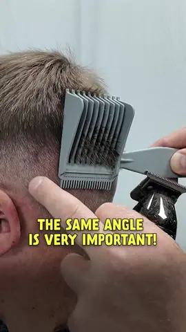 DESIGNED BY A BARBER OF 20 YEARS! 💇‍♂️  . 🇬🇧Made in the U.K.  •  💈 are you someone who does your own haircuts? - we’re looking to provide PAID opportunities for collaboration, get in touch! . #menshair #menshairtutorial #menshairtips #barber #fade                          