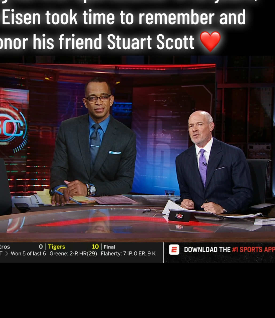 “We all know there should be someone else right here in this chair next to me.” #RichEisen paid tribute to #StuartScott during his return to #SportsCenter 📺 