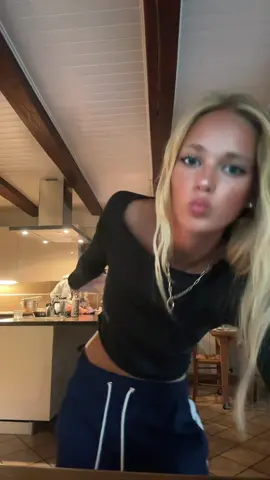 I know I can’t dance.. so🙈🙈 #sayso #dojacat #dance #tiktok #relatable 