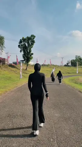 Upload draft dulu ya 2 minggu kedepan 🙈 #masukberandafyp #pelarikonten #fyp 