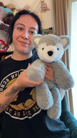 Ngl I think tiktok hates me but I’ll try to keep posting 💀😭 #crochet#crocheting #amigurumi #crochettok #crochetplushie #plushies #crochetersoftiktok #handmade #wolf #crochetwolf #fluffy