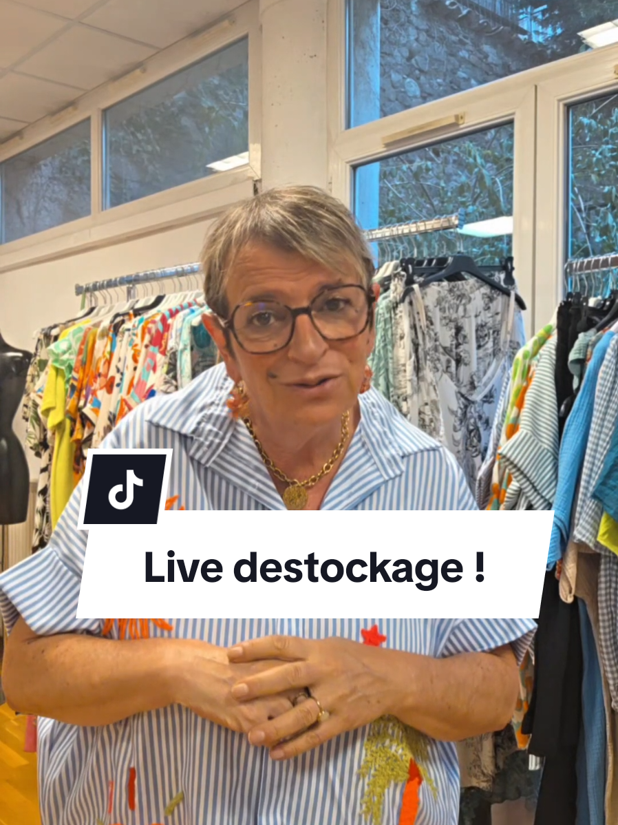 Live shopping destockage sur tout le stock d'été, c'est le moment de profiter des bonnes affaires à petit prix 🥰 Grandes tailles et petites tailles... #liveshopping #live #dresscodegap #shopping #destockage 