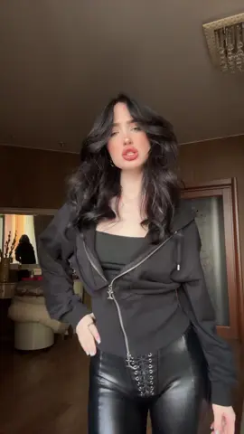 мой тгк: тайный уголок кари