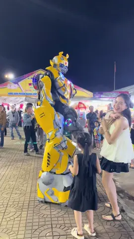 Nhảy cùng rô bốt nào 😅 #robot #xuhuong #xuhuongtiktok #trend #xh
