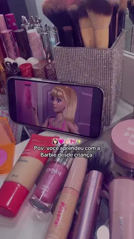 Nossa diva inspiradora 🪞🩰🎀 #barbie #itgirl #maquiagem #OMelhorDaBeleza #MercadoLivreModa @Mercado Livre Moda  ID: 1SEPH4-YUV2