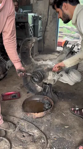 Restoration work #mechanic #workshop #engine #tools #lathe