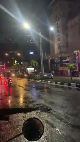 vibes malam abis hujan 🌧️ #tarakan #malamyangtenang #fyp#tarakanvibes #fy