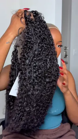 @jalizaofficial Elevate your look with our Curly Wave Boho Box Braided Wig! Perfect for any event, enjoy effortless glamour with tangle-free curls. Transform your style instantly and embrace bold, carefree beauty.#JALIZAbraids #tanglelessboho #humanhairbraidedwig #bohobraids #hdlacebraidedwig