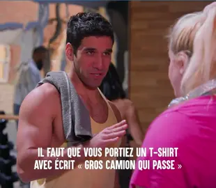 MEC HUMILIE FILLE EN SURPOIDS DANS UN GYM