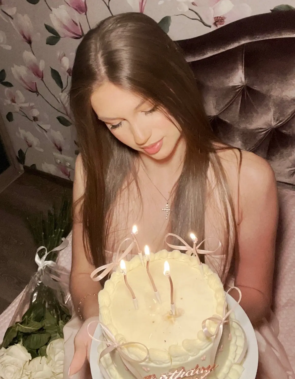 hb to me🤍