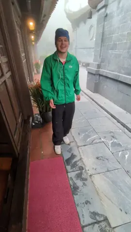 woah à l'ancienne #vietnam #trend #woah #funny #temple 