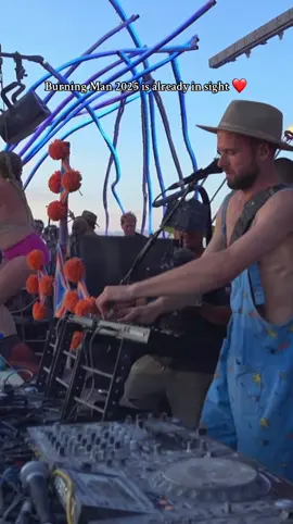 10 years since my first Burn, and it’s been meaningful every single time #electronicmusic #livemusic #OnTour @burningman 