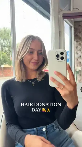 15 inches lighter 💇‍♀️ Decided to donate my hair to @Little Princess Trust before chemo takes it all 🙌  I’m also fundraising for them - the link is in my bio if you are able to and would like to donate! 🫶  #chemotherapy #chemo #cancer #hairdonation #hodgkinslymphoma #chemohairloss  