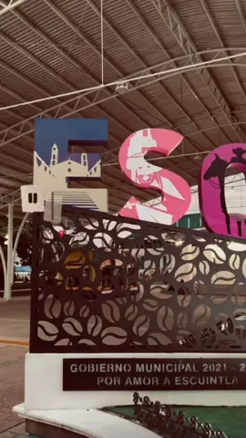 Nos unimos al trend de ojitos mentirosos, ESCUINTLA CHIAPAS presente!!!🥰🤩 maquillaje:@Jenn producción :@A B D I   G E R A A 💎 #ojitosmentirosos #pfypシ #videoviral #fyppppppppppppppppppppppp #viral_video 