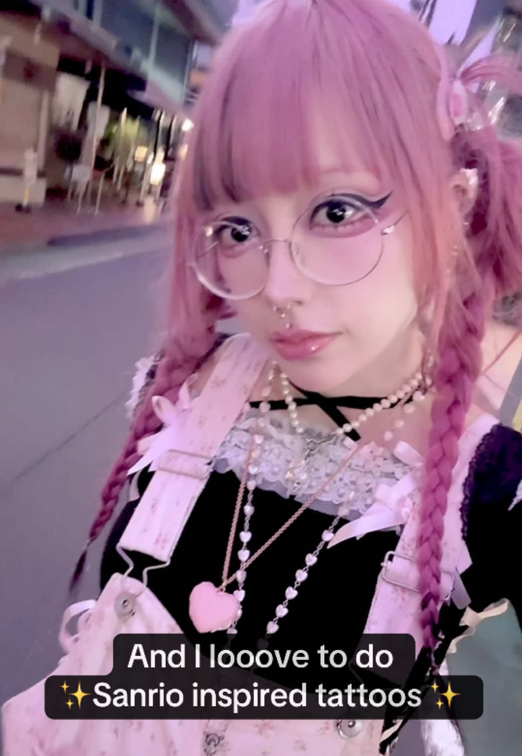 I’m moving to Tokyo from October! Find how to book on the link in my bio ⛓️‍💥💖 ✨ Some of my favorite Sanrio-inspired pieces so far 🧸🪽 I’d love to keep creating more Heisei-era Sanrio characters mixed with Harajuku fashion vibes and my signature shining cyber-sigilism motifs ✨ #lauraanunnaki #laurakirakira #sanriotattoo #tokyotattoo #hellokittytattoo 