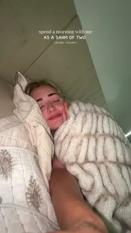 using @nineless_official to reduce my morning puffiness and redness !!  #fyp #utahinfluencer  #getreadywithme #yesstyleinfluencers #yesstyle 