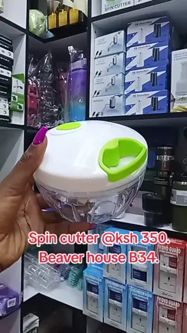 Vegetable spin cutter @ksh 350 only. Beaver house basement stall B34, tomboya street. For delivery or directions call /WhatsApp 0794717395. #purehomefinds #spincutter #vegetablechopper #vegetableslicer #manualvegetablechopper 