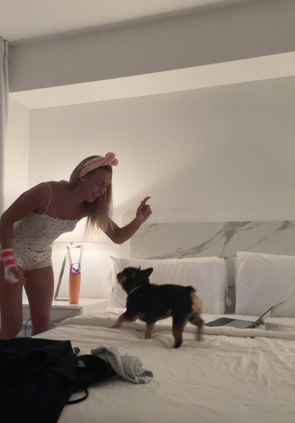 A bad dog mom for a second😭🤣 #funny #dog #frenchie #tricks 