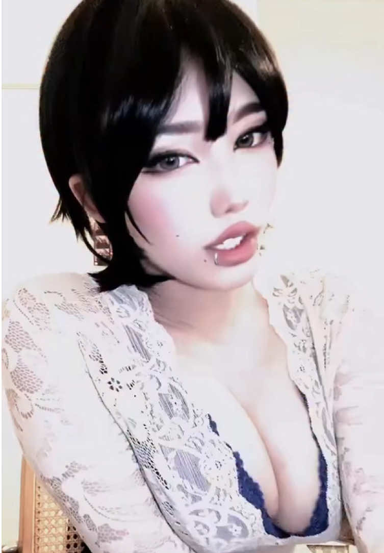 🦇🖤 #goth #gothgirl #alt #fyp #gothic 