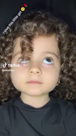 #большиеглаза #viralvideo #viralvideo #dance  #fyp  I like this dance  very cute girl 🥺🥺🌹