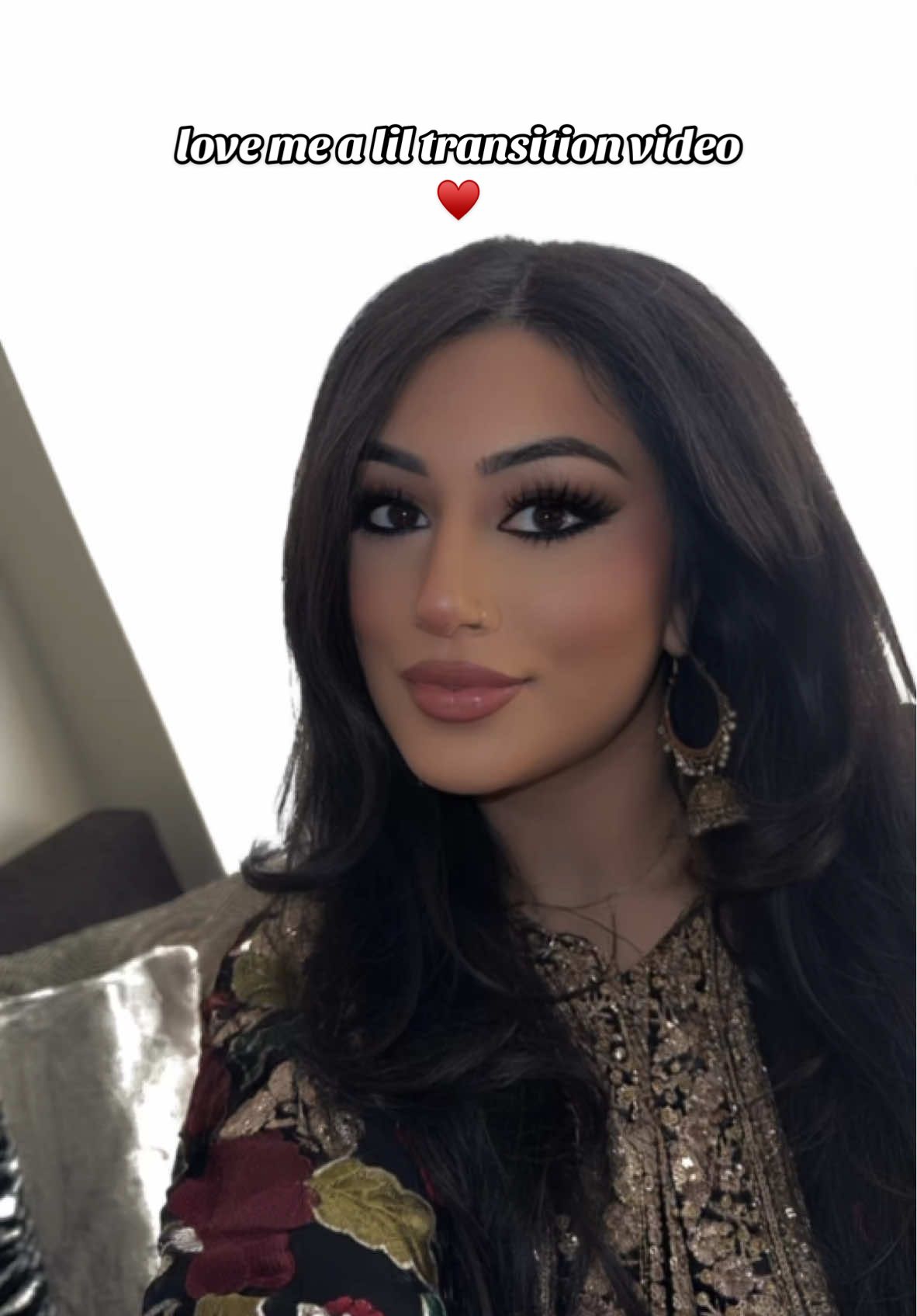 Being a desi girl is so tea honestly 💅🏽♥️✨ #desi #transition #transitionvideo #pakistani #trend #trending #makeuplook #desigirl #pakistaniwedding 