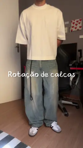 Uma dúvida que sempre aparece quando posto um fit é qual calça estou usando.  Esse vídeo é para acabar de vez com essa dúvida. #fyp #OOTD #ootdinspo #widelegpants #baggy 