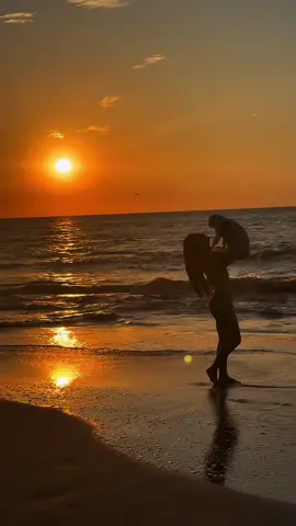 Momentitos  🌊🤍 #playa #familia #paz #petfriendly #hogar  