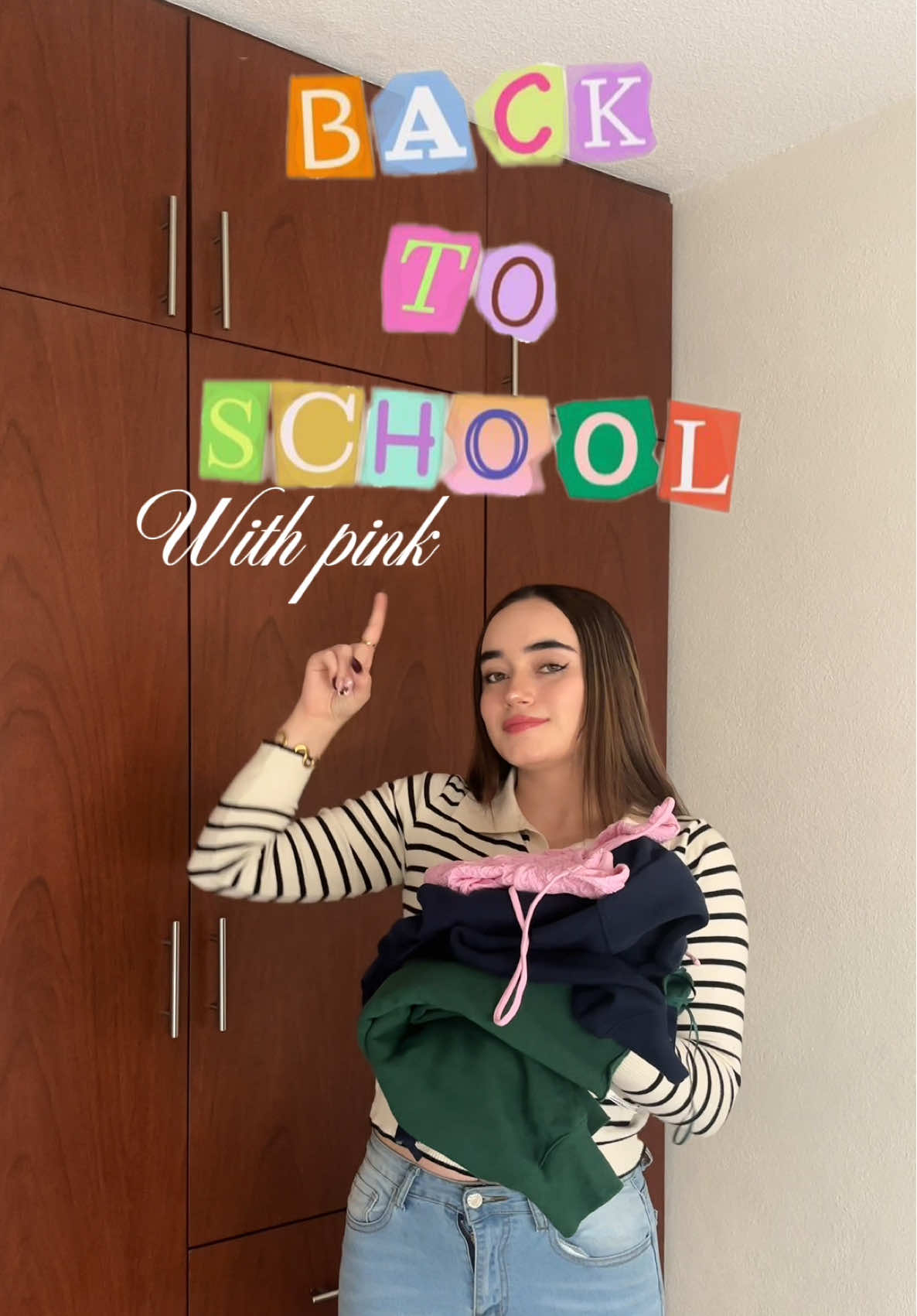 Ideas de outfits para este Back to School con PINK ! ✨💗 #vspink @vspinkmexico #backtoschool #outfits #uni #outfitsuni 
