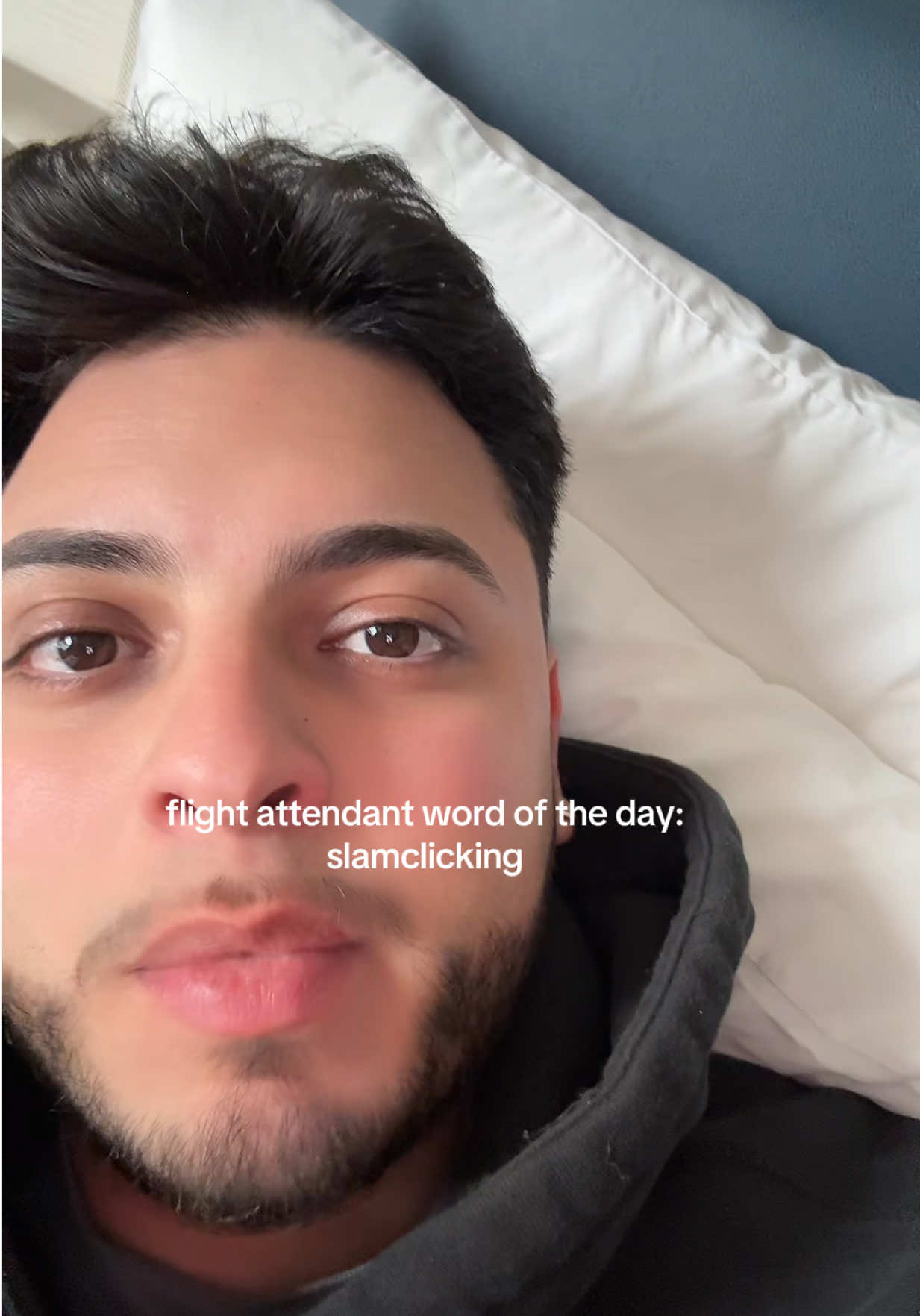 Do you slamclick? 🧐 #flightattendant #flightattendantlife #flightcrew #cabincrew #fapov 