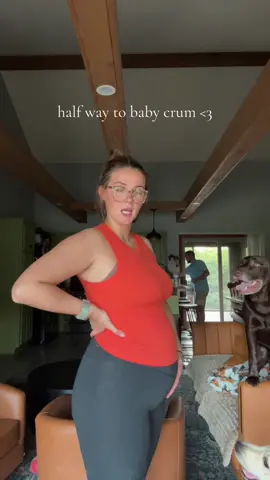 i can’t believe we find out baby’s gender tomorrow!! this pregnancy is going so fast! 🩷🩵 #20weekspregnant 