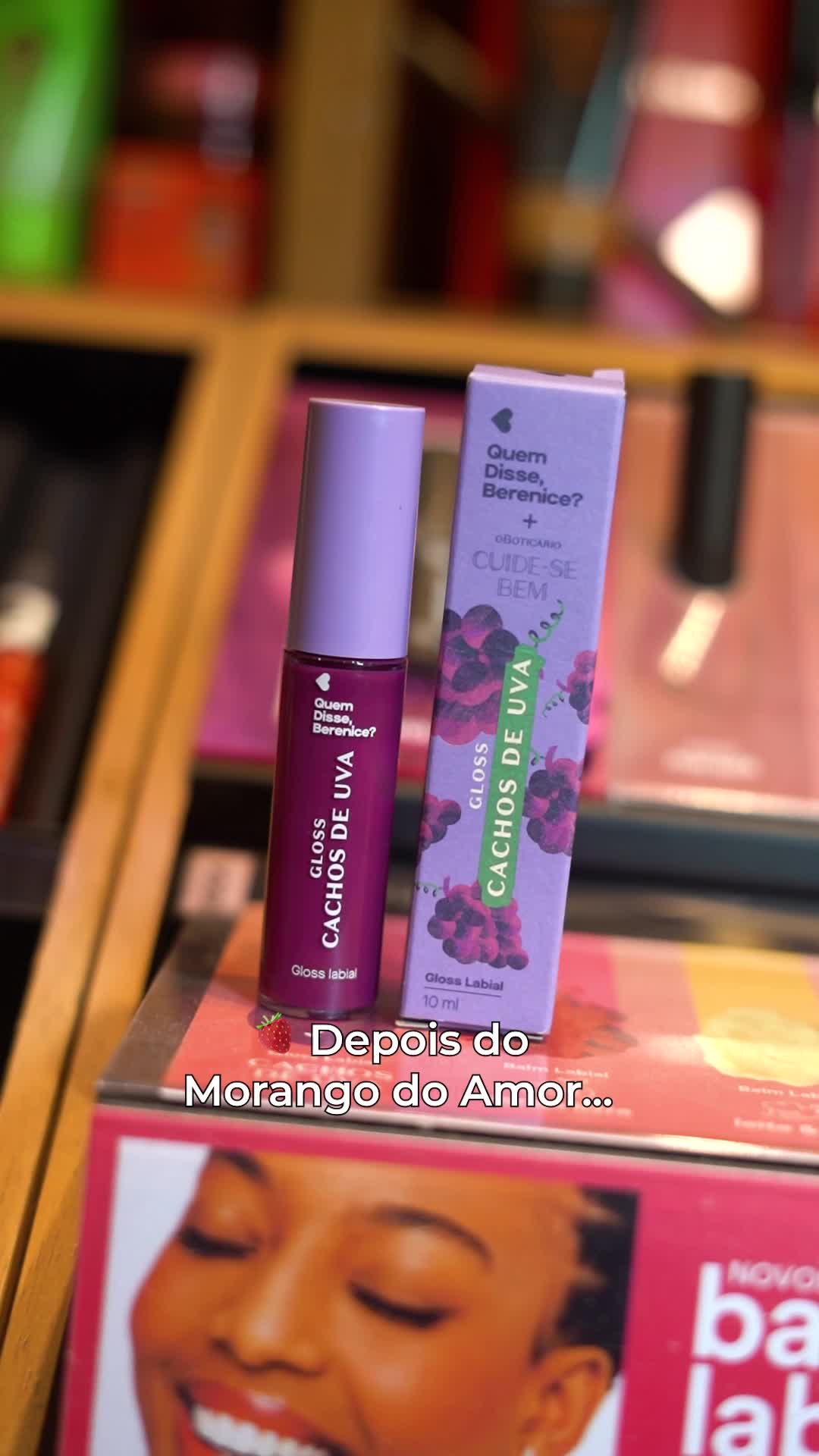 🍇 O Gloss Cachos de Uva é lançamento na @quemdisseberenice do Shopping Metropolitano, com textura leve e cheirinho delicioso! Vem conferir! 📍 Loja no 1º piso. #LojasMetropolitano #GlossCachosdeUva #ShoppingMetropolitano #Met