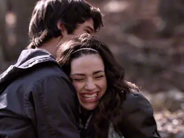 سكوت ، أليسون.        #teenwolf #Allison #scott #foryou #lovestory 