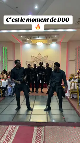 @@djsevenofficiel🇨🇩 @Dj Renaldo                                            #weddingday #dancer #mariage #kinshasa🇨🇩 #beat @Michel Alingi Delpiero @asa'm rey 