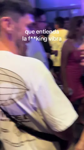 hay braseeeel hay contenido,  hay vibra @Lola🌻 @Ema Loyola #brasil #vibes #argentina #baile #paratiiiiiiiiiiiiiiiiiiiiiiiiiiiiiii 