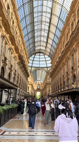 About best trip 🇮🇹🤎#italy #fypシ゚viral #مالي_خلق_احط_هاشتاقات #الشعب_الصيني_ماله_حل😂😂 #fyp 